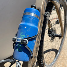 Load image into Gallery viewer, Bivo Bottle (21oz)